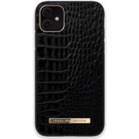 iDeal of Sweden Atelier Backcover iPhone 11 - Neo Noir Croco