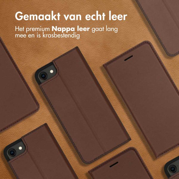 Accezz Premium Leather Slim Bookcase Apple iPhone SE (2022 / 2020) / 8 / 7 / 6(s) - Bruin