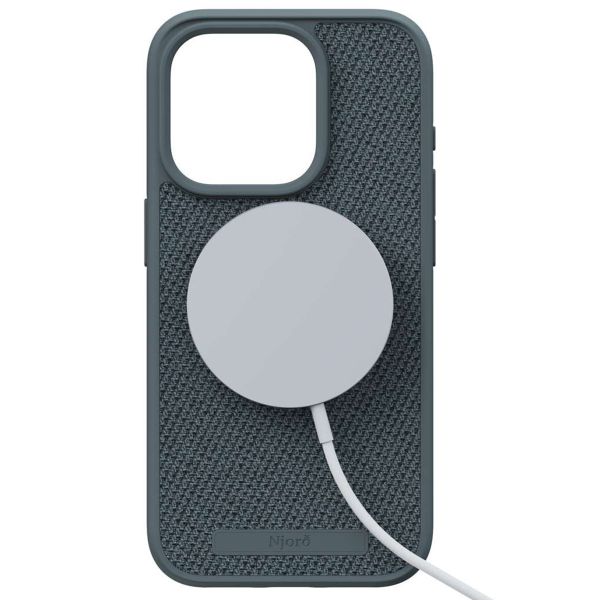 Njorð Collections Fabric MagSafe Case iPhone 15 Pro - Dark Grey