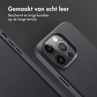 Accezz MagSafe Leather Backcover Apple iPhone 14 Pro - Onyx Black