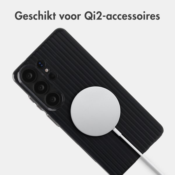 Accezz Lite Backcover met MagSafe | Fluted | Samsung Galaxy S26 Ultra - Zwart