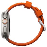 Nomad Rugged band FKM Apple Watch Series 1 t/m 10 / SE / Ultra (2) (44/45/46/49 mm) - Zilver/Oranje