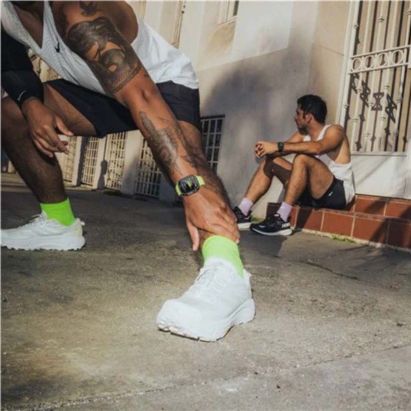 Nomad Tempo siliconen band Apple Watch Series 1 - 11 / SE / Ultra (44/45/46/49 mm) - Lime