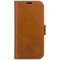 dbramante1928 Copenhagen Bookcase Apple iPhone 15 Pro Max - Bruin