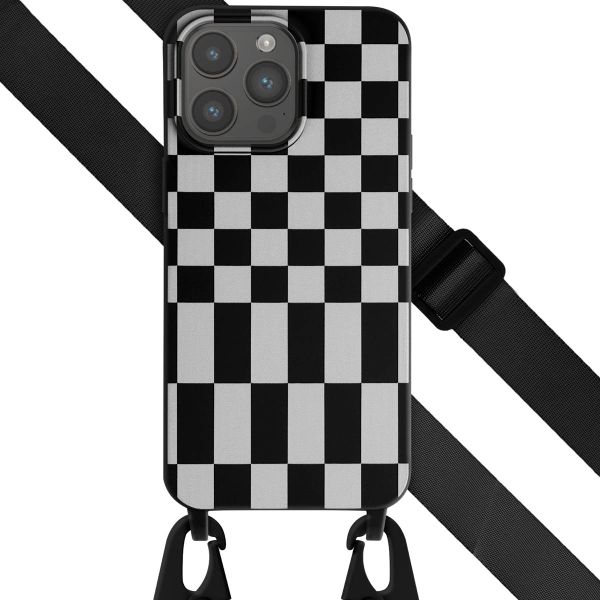 Selencia Siliconen design hoesje met afneembaar koord iPhone 15 Pro Max - Irregular Check Black