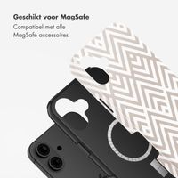 Selencia Vivid Tough Backcover met MagSafe Apple iPhone 16 - Beige Zigzag