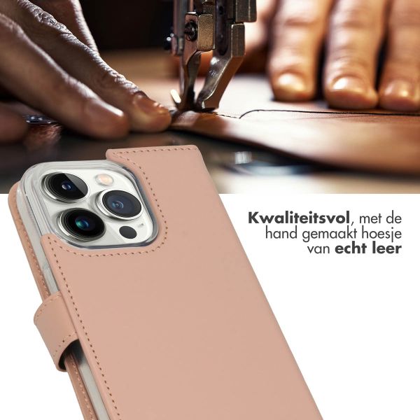 Selencia Echt Lederen Bookcase iPhone 14 Pro - Dusty Pink