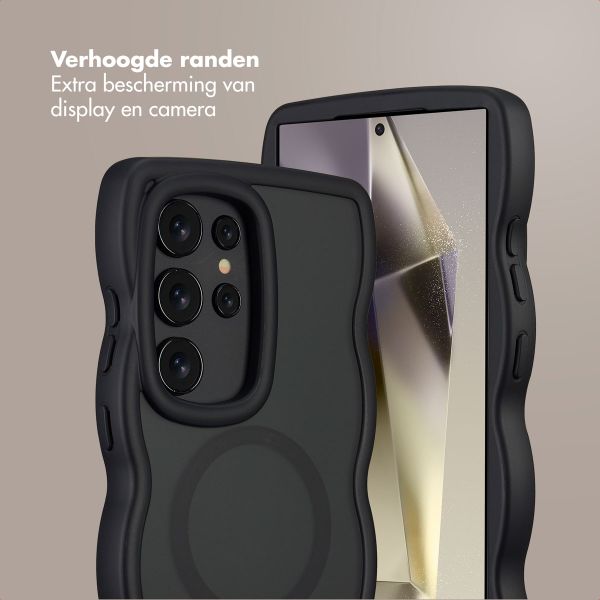 Selencia Wavy Backcover met MagSafe Samsung Galaxy S24 Ultra - Zwart