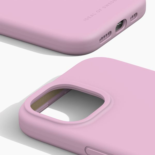 iDeal of Sweden Silicone Case iPhone 13/14/15/16e - Bubblegum Pink