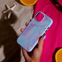 Selencia Vivid Backcover Apple iPhone SE (2022 / 2020) / 8 / 7 - Holographic Blue Dream