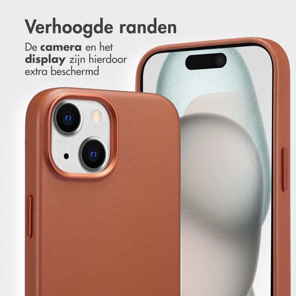 Accezz Leather Bookcase 2-in-1 met MagSafe Apple iPhone 15 - Sienna Brown