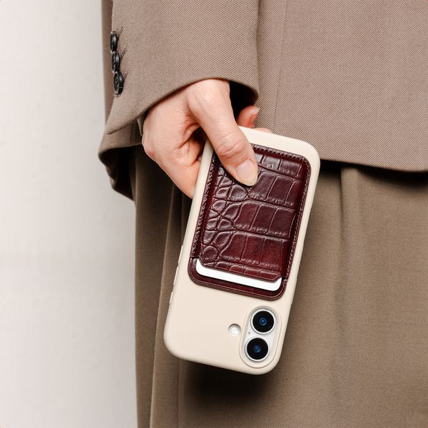Selencia Croco Card Holder with MagSafe - Burgundy