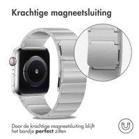 Selencia Stalen magnetisch bandje Apple Watch Series 1 t/m 9 / SE (38/40/41 mm) | Series 10 / 11 (42 mm) - Zilver