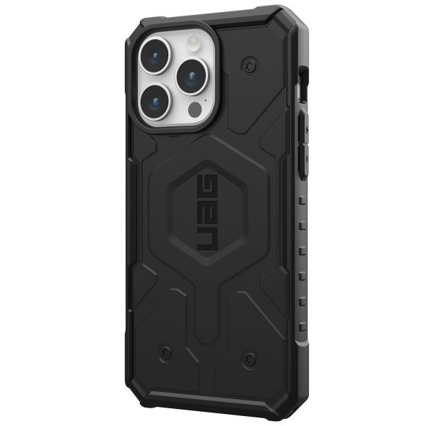 UAG Pathfinder Backcover MagSafe iPhone 15 Pro Max - Zwart