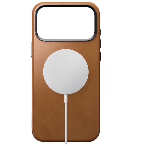 Nomad Traditional Leather Backcover met MagSafe Apple iPhone 18 Pro Max - English Tan