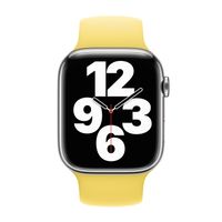 Apple Siliconen solobandje Apple Watch Series 1 - 9 / SE (38/40/41 mm) | Series 10 / 11 (42 mm) - Maat 2 - Lemon Zest