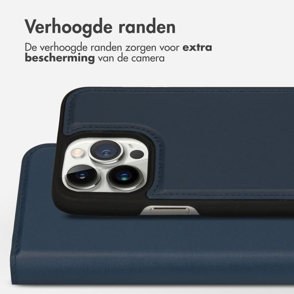 Accezz Premium Leather 2 in 1 Wallet Bookcase Apple iPhone 14 Pro Max - Donkerblauw