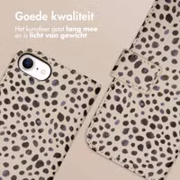 imoshion Design Bookcase Apple iPhone SE (2022 / 2020) / 8 / 7 / 6(s) - Black And White Dots