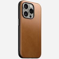 Nomad Modern Leather Case met MagSafe Apple iPhone 15 Pro - English Tan