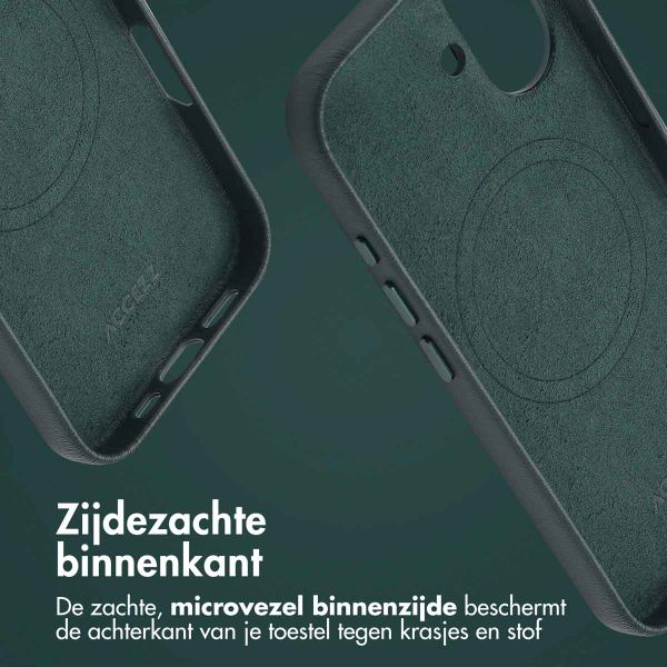 Accezz MagSafe Leather Backcover Apple iPhone 16 - Cedar Green