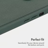 Accezz Edge Back Cover with MagSafe Apple iPhone 15 - Green