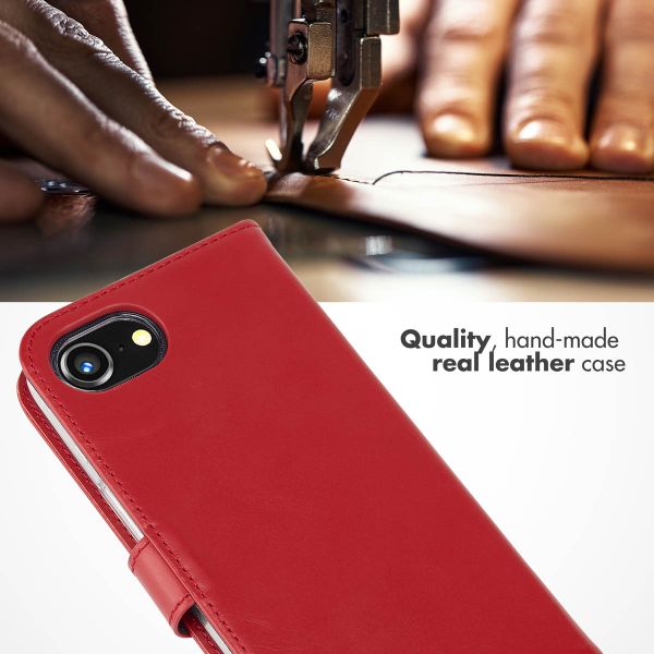 Selencia Genuine Leather Book Case Apple iPhone 17e / 16e - Red