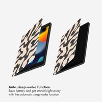 Selencia Vivid Tablet Case Apple iPad 9 (2021) 10.2 inch / iPad 8 (2020) 10.2 inch / iPad 7 (2019) 10.2 inch - Art Wave Black