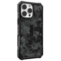 UAG Pathfinder Backcover Apple iPhone 16 Pro Max - Midnight Camo