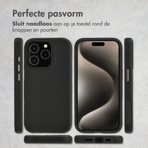 Accezz Tough Backcover met MagSafe Apple iPhone 15 Pro - Zwart