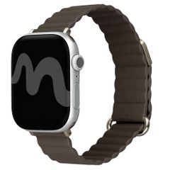 imoshion Magnetisch kunstleren bandje Apple Watch | 44/45/46/49 mm - Donkerbruin