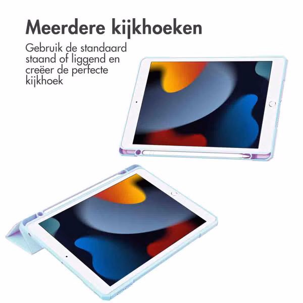 imoshion Trifold Hardcase Bookcase Apple iPad 9 (2021) 10.2 inch / iPad 8 (2020) 10.2 inch / iPad 7 (2019) 10.2 inch - Lichtblauw
