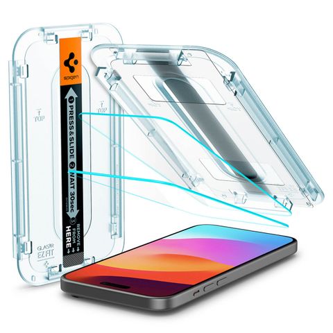 Spigen GLAStR EZ Fit Screenprotector 2 Pack + Applicator Apple iPhone 16 / 15