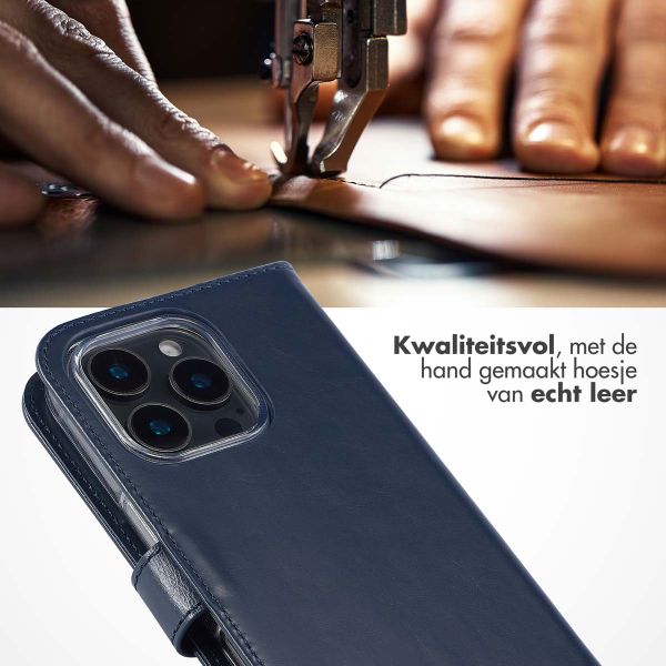 Selencia Echt Lederen Bookcase iPhone 16 Pro - Blauw