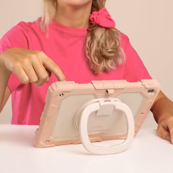 imoshion Rugged Kidsproof Backcover Apple iPad 6 (2018) 9.7 inch / iPad 5 (2017) 9.7 inch / Air 2 (2014)/Air 1 (2013) - Lichtroze