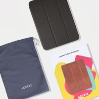 Accezz Leather Trifold Bookcase Apple iPad Pro 13 (2025) M5 / (2024) M4 - Black
