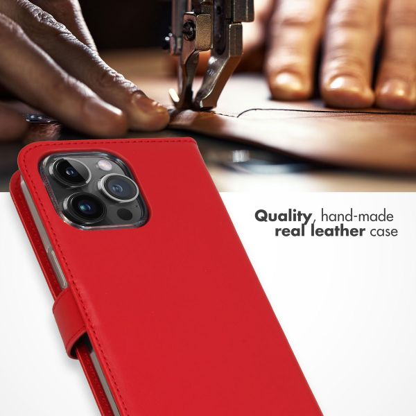 Selencia Genuine Leather Book Case Apple iPhone 15 Pro Max - Red