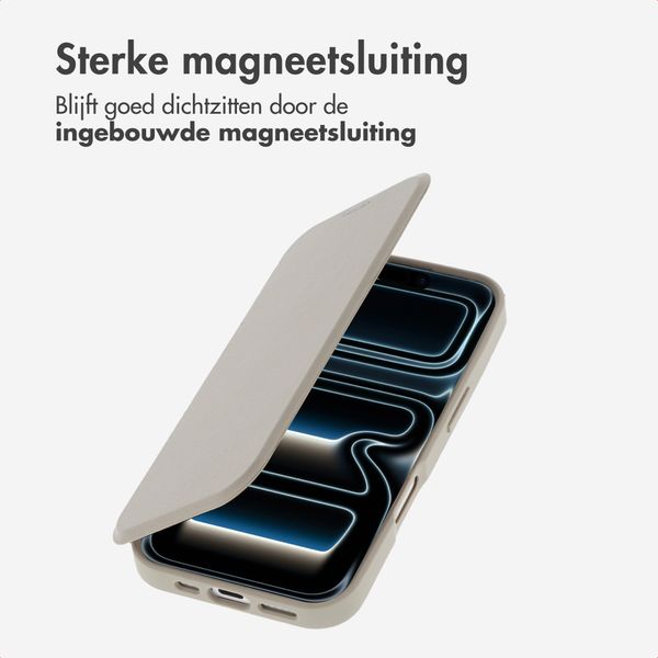 imoshion Transparante Bookcase met MagSafe Apple iPhone 17 Pro - Beige