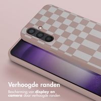 Selencia Siliconen design hoesje met afneembaar koord Samsung Galaxy S23 FE - Irregular Check Sand Pink