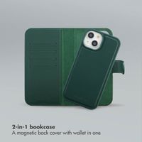 Selencia Olyn Detachable Bookcase with MagSafe Apple iPhone 15 - Green