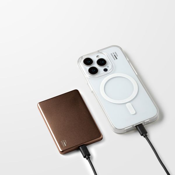 iDeal of Sweden Slim MagSafe Powerbank 5.000 mAh - Draadloze powerbank - Mocha Mousse