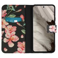 imoshion Design Softcase Bookcase Google Pixel 8 - Blossom Black