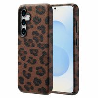 Selencia Sabi Backcover Panterprint met MagSafe Samsung Galaxy S25 - Mocha Brown