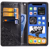 Mandala Bookcase Apple iPhone 12 (Pro) - Zwart