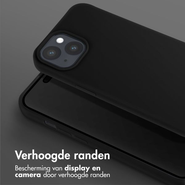 Selencia Siliconen hoesje met afneembaar koord iPhone 15 - Zwart