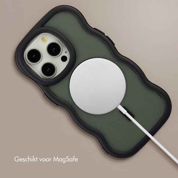 Selencia Wavy Backcover met MagSafe Apple iPhone 14 Pro - Zwart