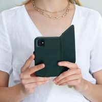 Selencia Echt Lederen Bookcase iPhone 11 - Groen