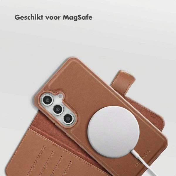 Selencia Olyn Uitneembare Bookcase met MagSafe Samsung Galaxy S24 FE - Bruin
