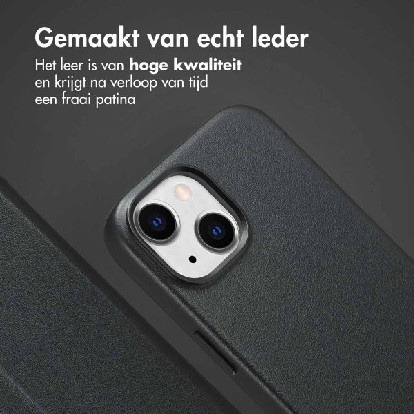 Accezz Leather Bookcase 2-in-1 met MagSafe Apple iPhone 15 - Onyx Black