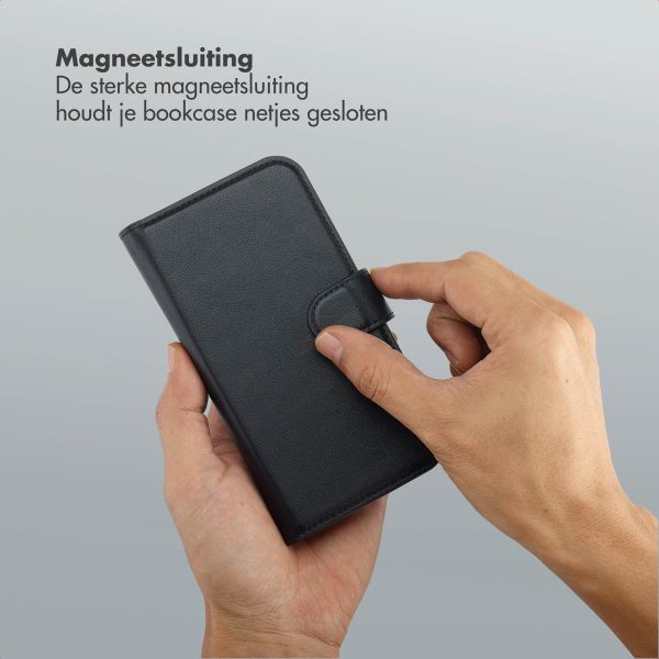 Selencia Olyn Uitneembare Bookcase met MagSafe Apple iPhone 17 - Zwart