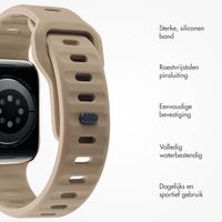 imoshion Active Sport siliconenbandje Apple Watch Series 1 t/m 9 / SE (38/40/41 mm) | Series 10 (42 mm) - Bruin